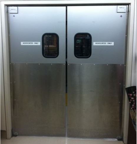 Aluminum Restaurant Doors2